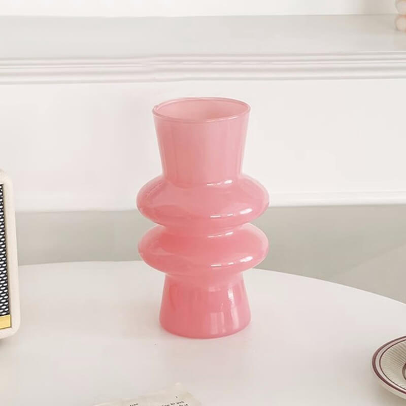 Glasblomvas med vågig design