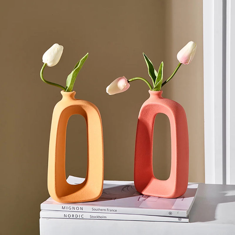 Keramisk ihålig vas abstrakt design