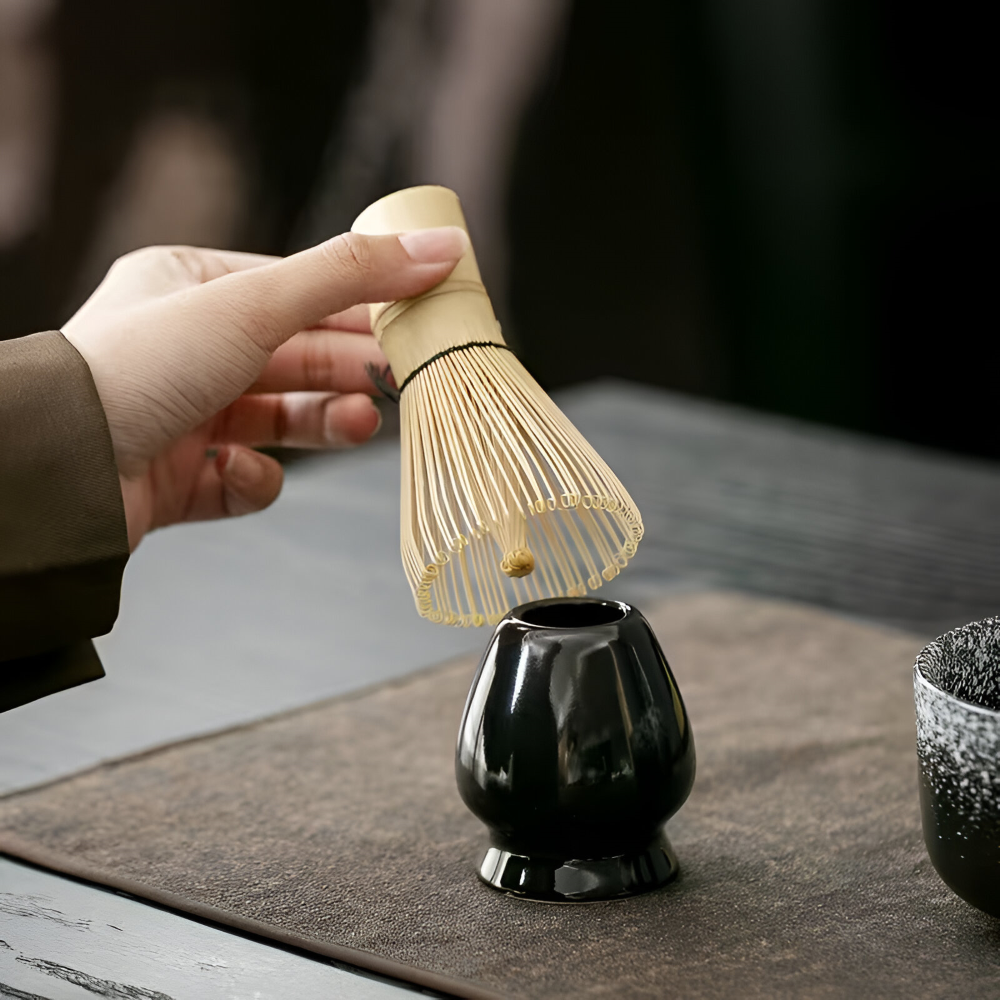 Matcha-Set 4-delar – Handgjord Keramikskål, Hållare, Bambusked (Chasen) & Bambusmatcha-sked (Chashaku)