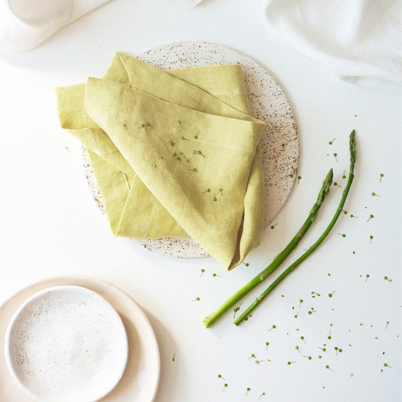 Bordstablett och servettset i ramiefiber