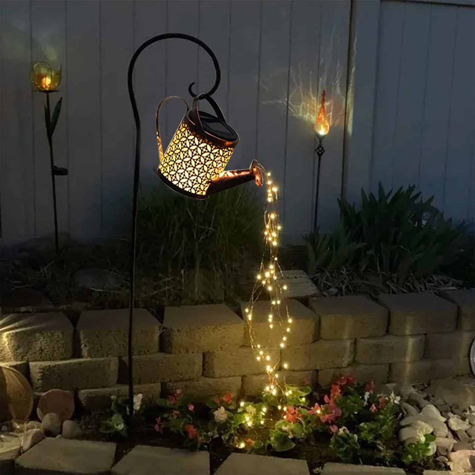 Solcellsdriven LED-trädgårdskanna lampa