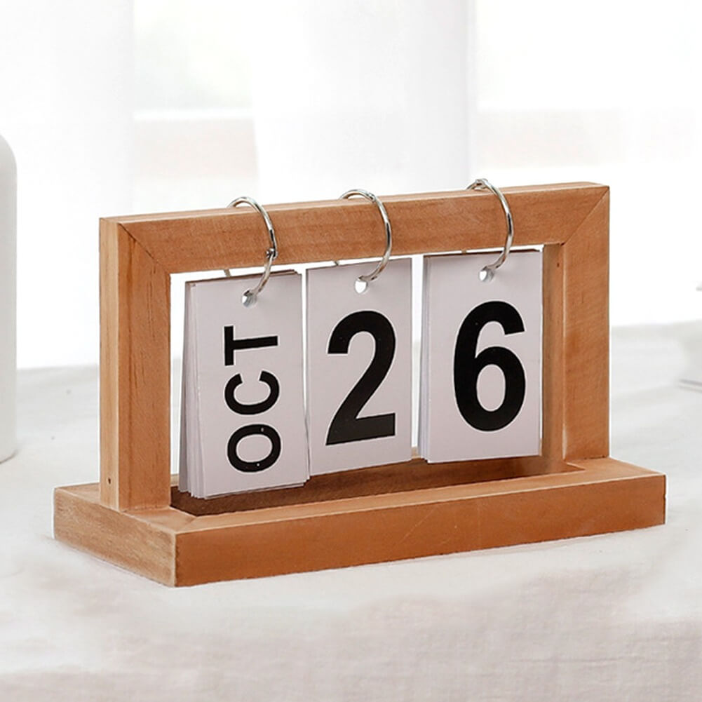 Evighetskalender med vridbar skrivbordskonstruktion