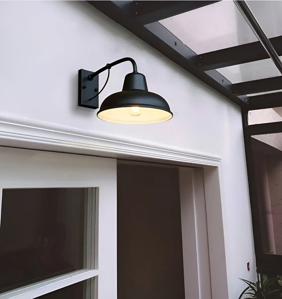 Aisle Järnlampa - Antik Vintage Ladugårdslampa - Svart Industriell Vägglampa