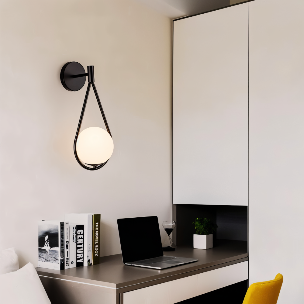 ArtLoop Vägglampa - Droppformad Frostad Glas Vägglampa - Sphere Vägglampa Design - Konstnärliga Vägglampor LED