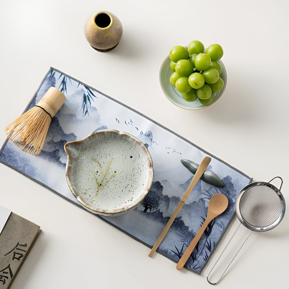 Artisan Matcha Set 8-delar – Handgjord Keramikskål (550ml), Bambusvisp & Sikt – Japanskt Teceremonigåvoset