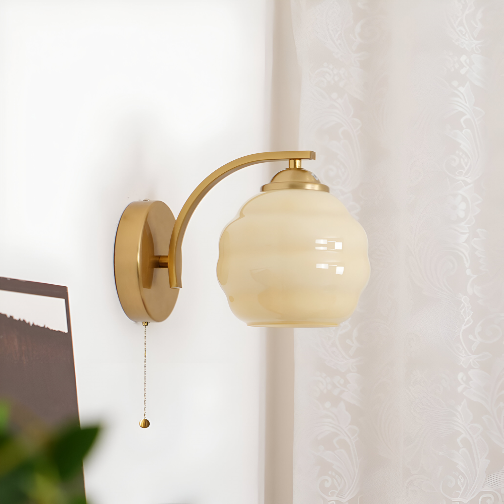 Vägglampa Art Deco-stil – Guld och krom – Vit glasglob – E27-fattning – Ø 15 cm