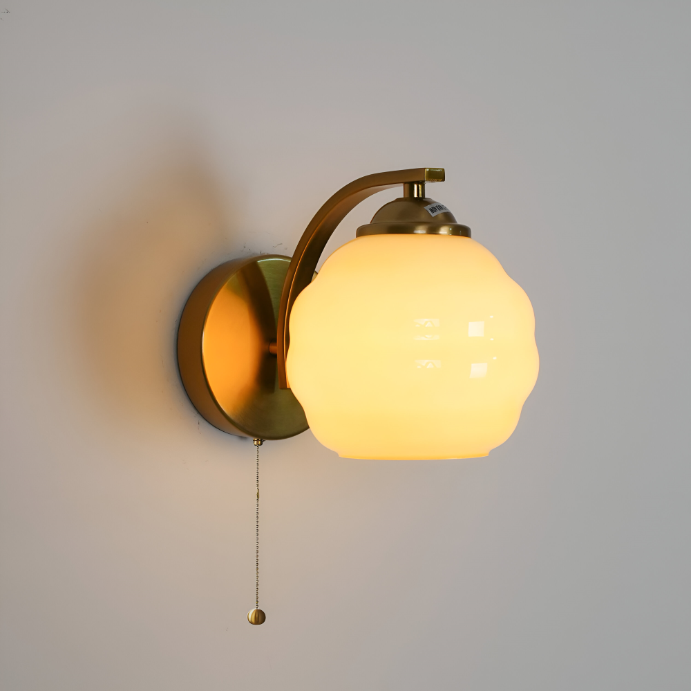 Vägglampa Art Deco-stil – Guld och krom – Vit glasglob – E27-fattning – Ø 15 cm