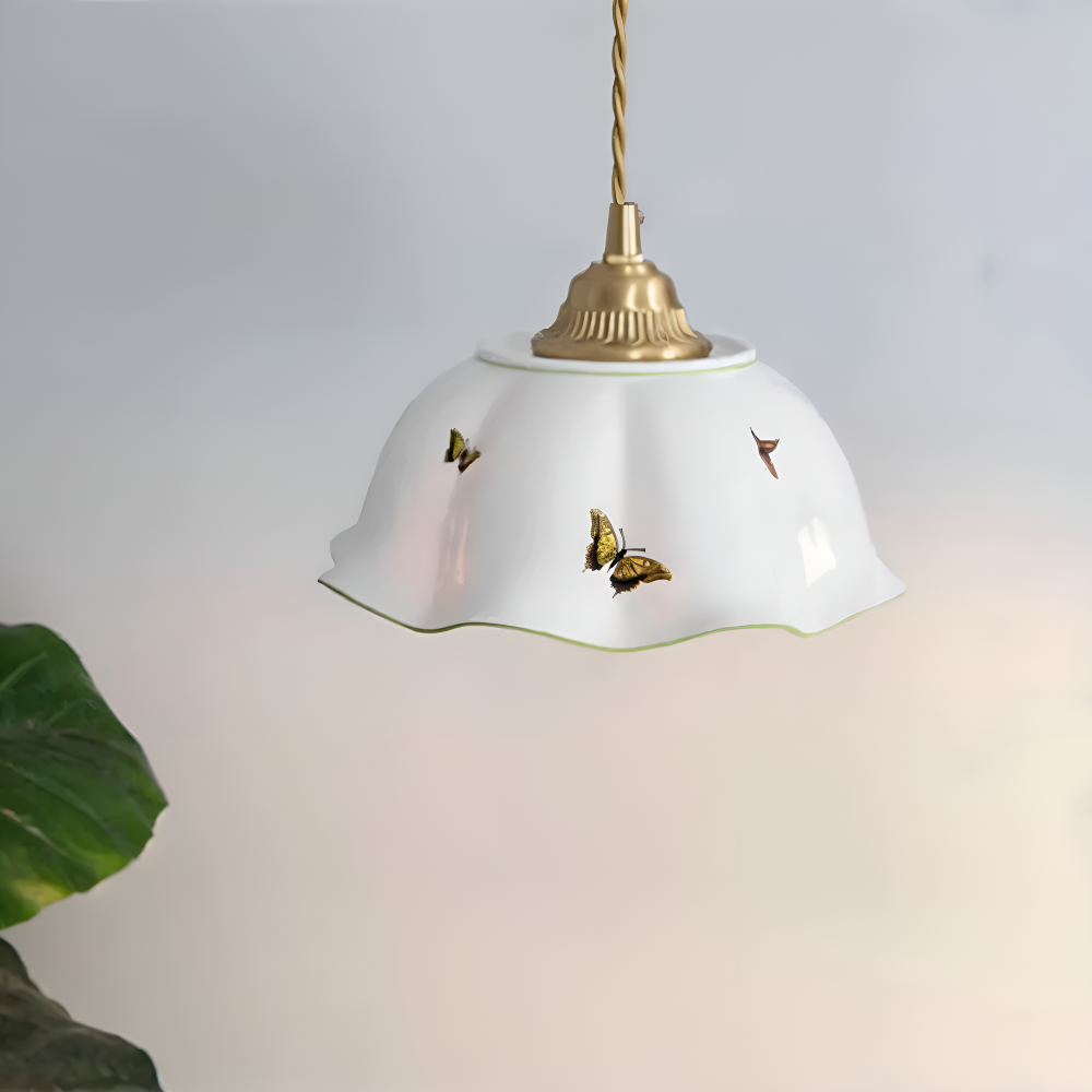 ChicBliss Taklampa - Charmig Fjäril Keramik LED Hänglampa