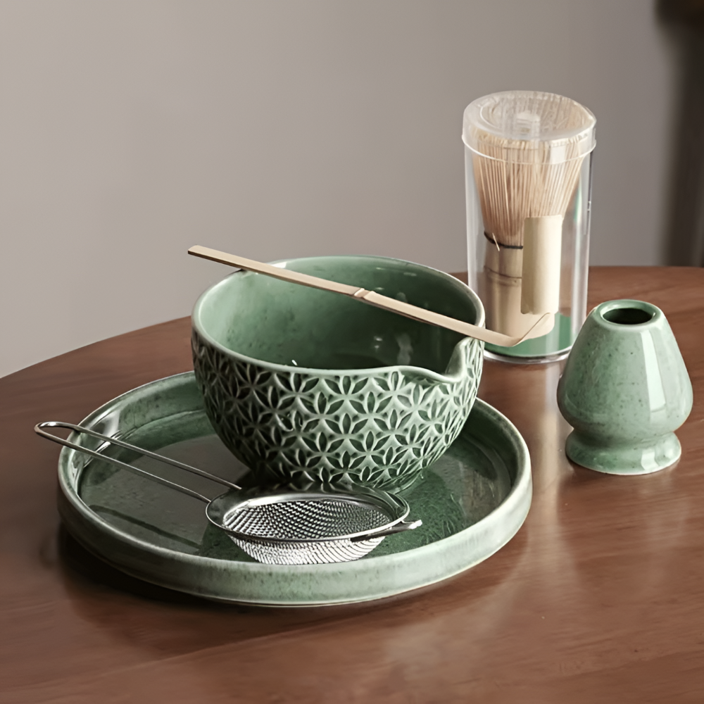 Premium Japanskt Matcha Te Set – Keramik- och Bambustillbehör för Autentiska Tezeremonier – Inkluderar 500ml Matchaskål, Visp och Sikt, 5/6-delat
