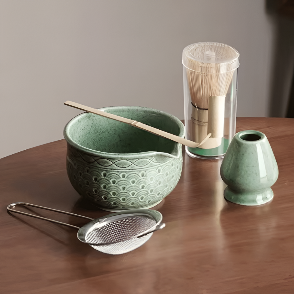 Premium Japanskt Matcha Te Set – Keramik- och Bambustillbehör för Autentiska Tezeremonier – Inkluderar 500ml Matchaskål, Visp och Sikt, 5/6-delat