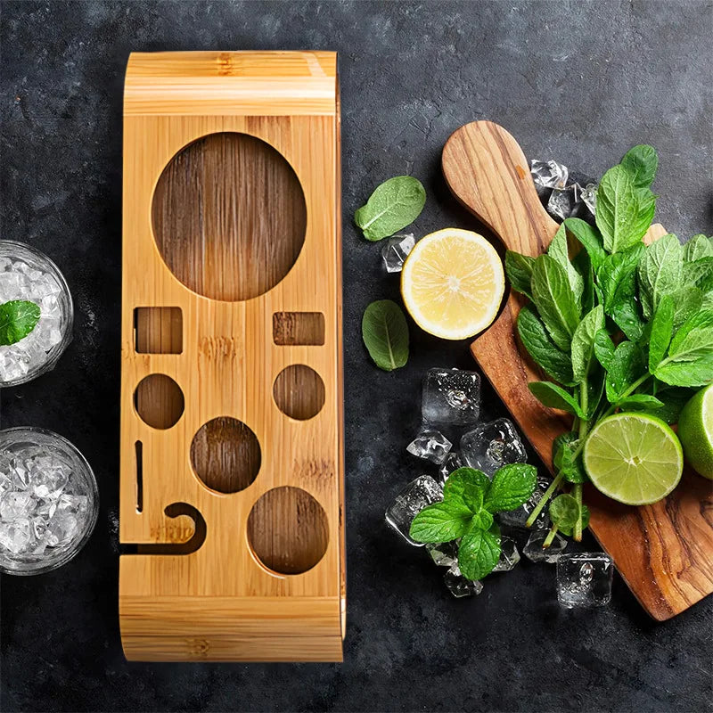 Elegant Cocktailset i 10 Delar - Robust Kombination av Rostfritt Stål och Bambu för Eleganta Hemmabarer 4