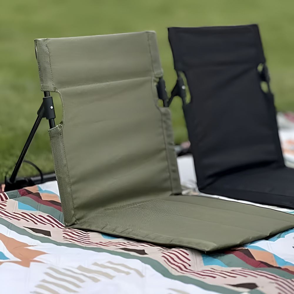Elegant Hopfällbar Stol - Lätt Aluminium Med Svarta Kuddar För Trädgård Och Camping 2