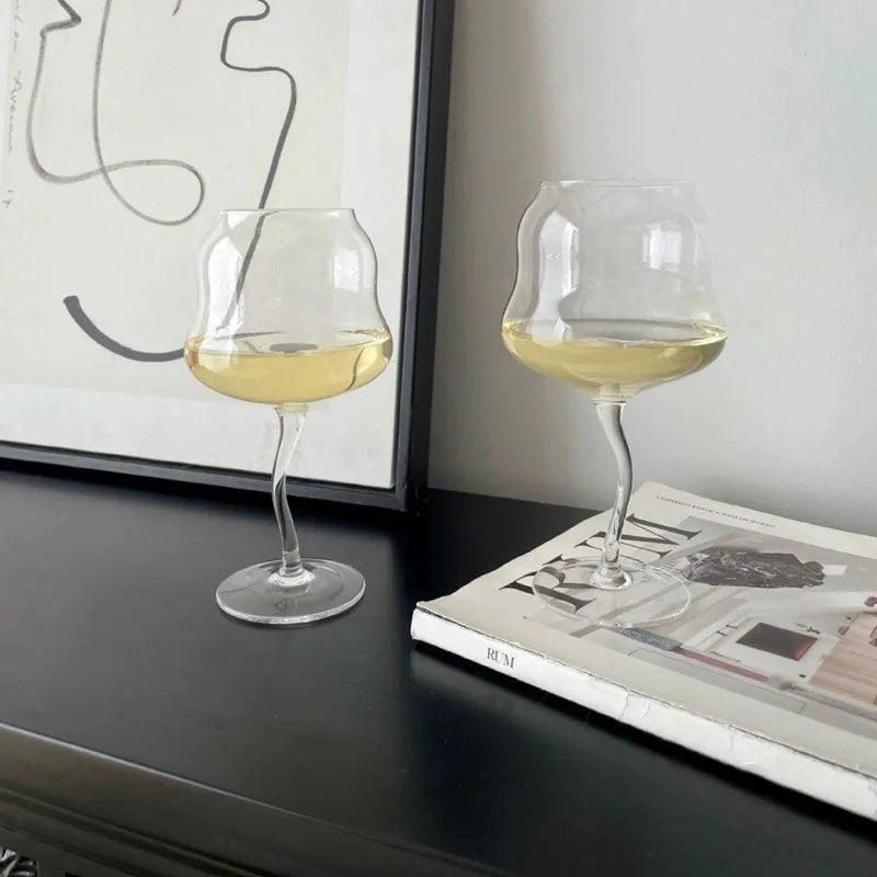 Elegant retro vinglas - böjt glas för cocktails och vin 1
