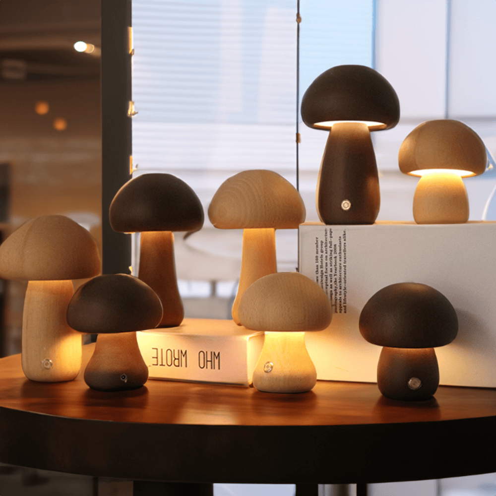 DreamyGlow - LED-Nattlampa Med Tryckknapp och TrÀsvamp