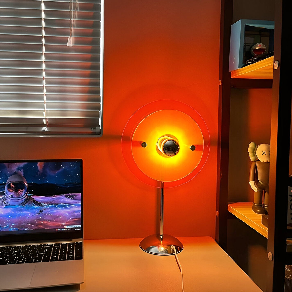 Bordslampa Med LED Och Vintage Skivdesign