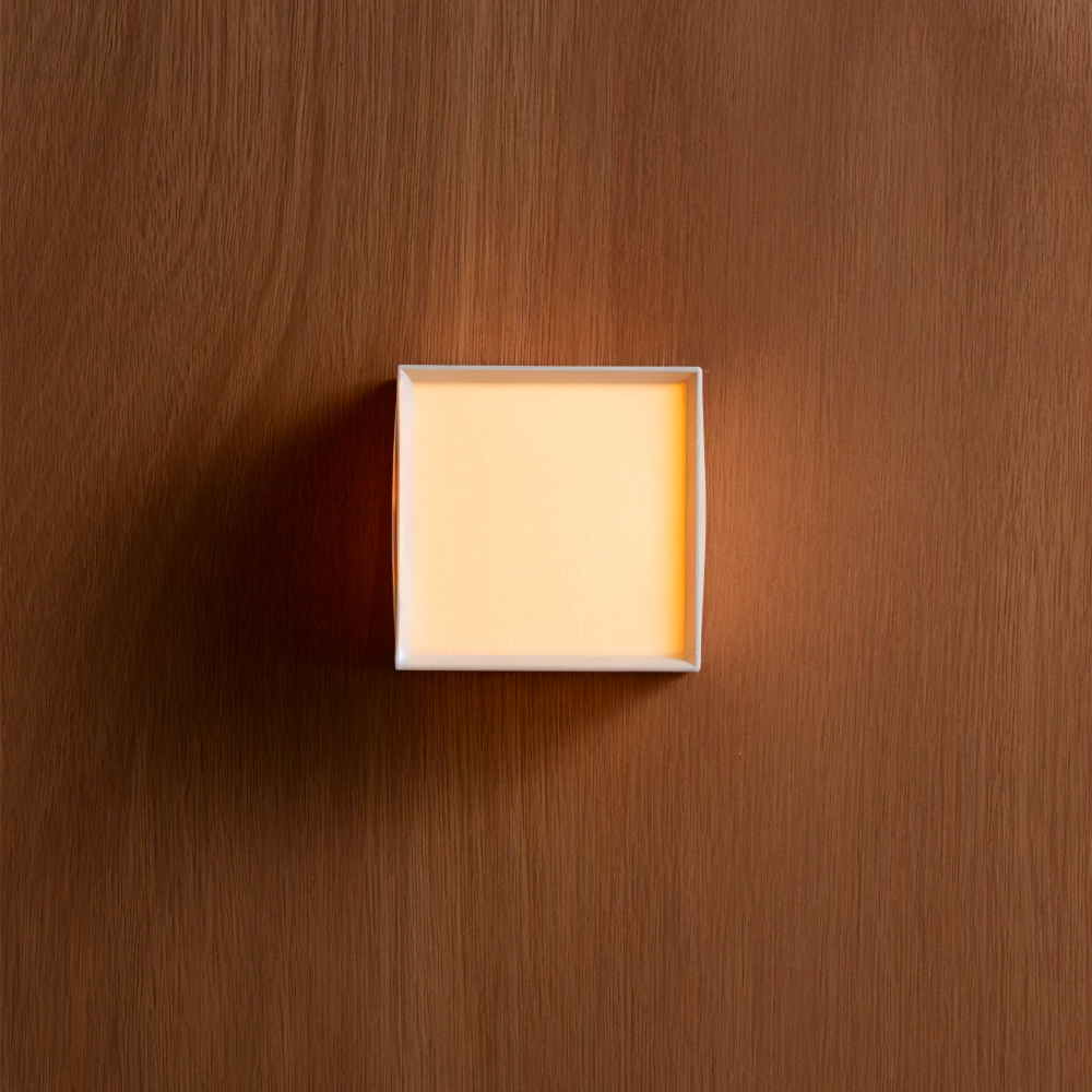 JapSquare Vägglampa - Tyg Vägglampa - Japansk Vägglampa Design - Nordiska Vägglampor LED