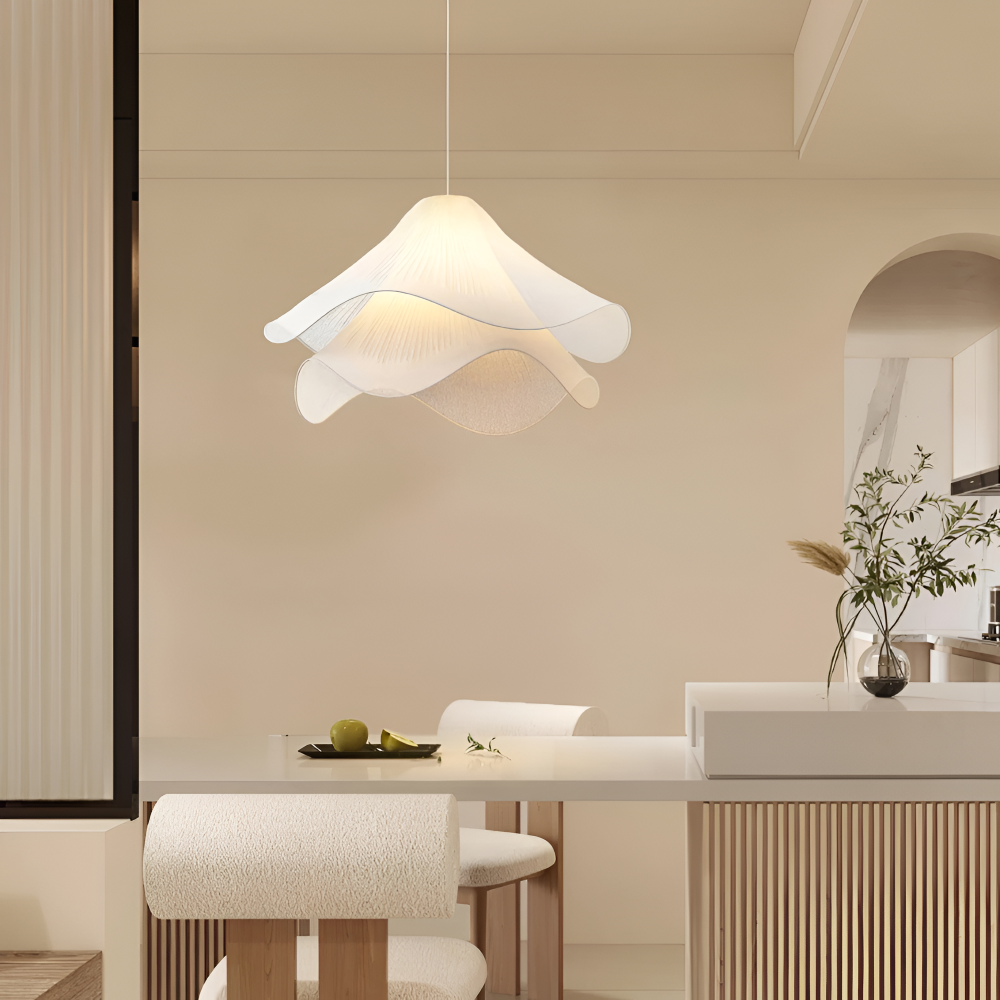 Japandi-inspirerad tygpendellampa - Minimalistisk blommig design taklampa för en lugn atmosfär