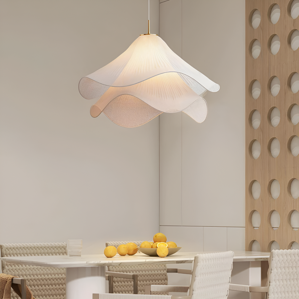 Japandi-inspirerad tygpendellampa - Minimalistisk blommig design taklampa för en lugn atmosfär
