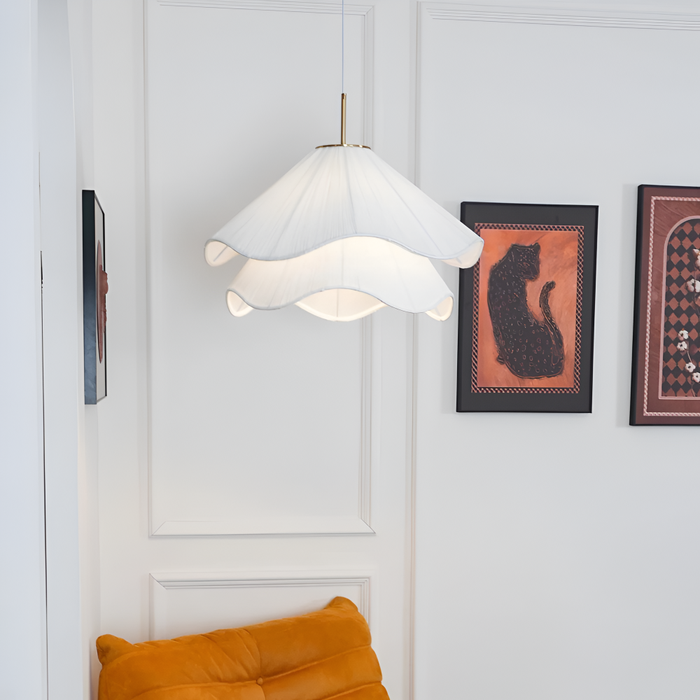 Japandi-inspirerad tygpendellampa - Minimalistisk blommig design taklampa för en lugn atmosfär
