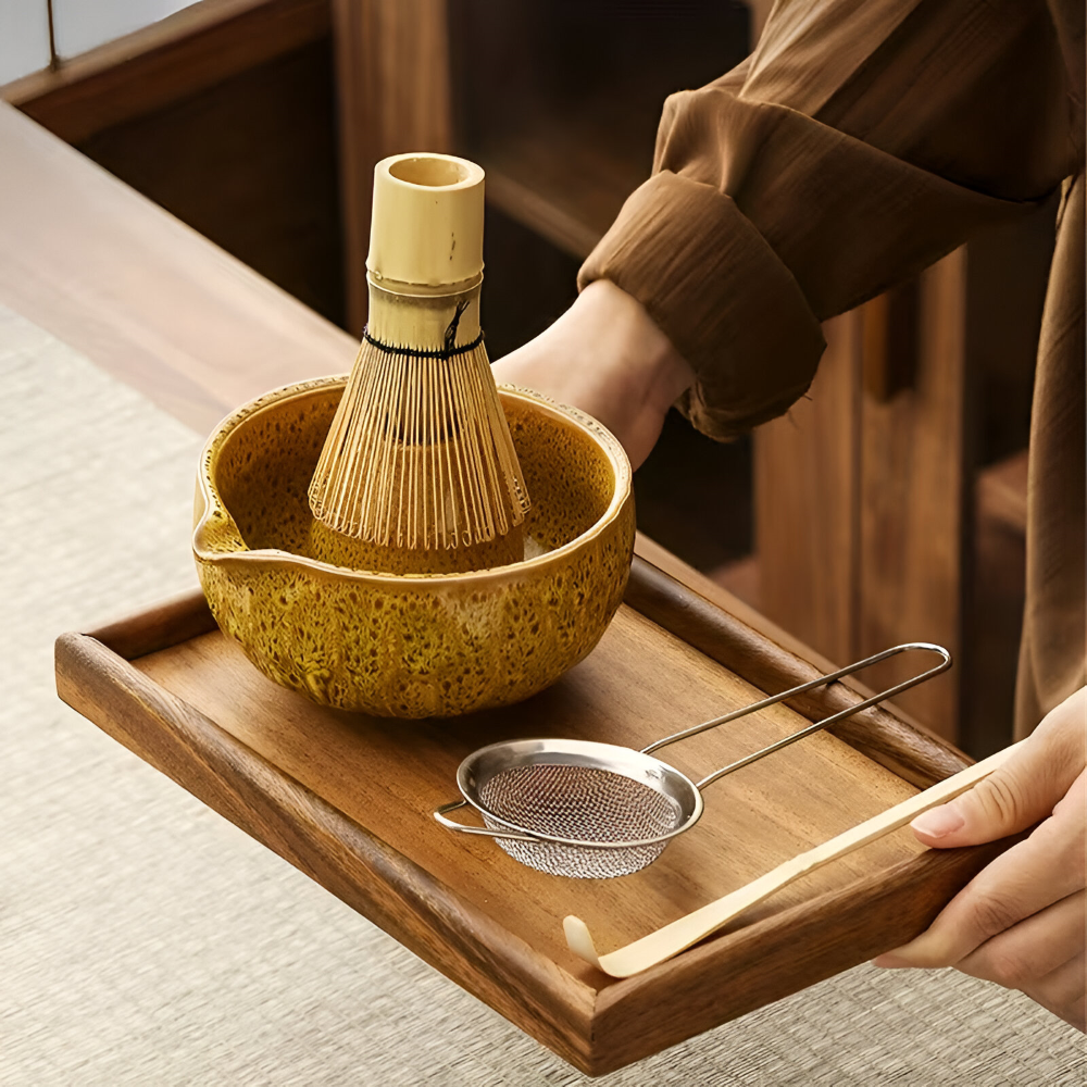 Autentiskt Japanskt Te Set för Matcha – 5-delat Tillbehör med Handgjord Keramikskål, Sil & Bambuske