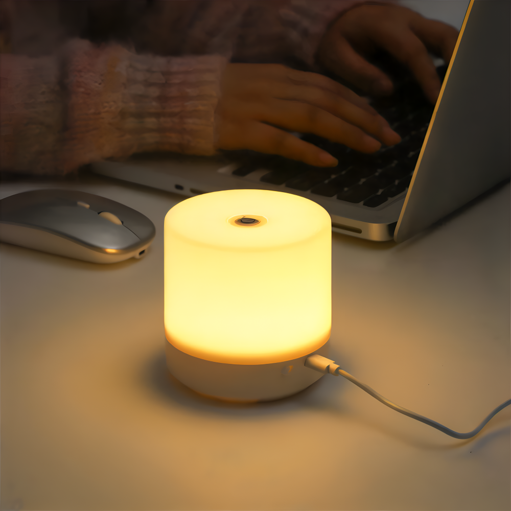LuminoTap - USB Drivet Cylindriskt Mini Nattljus - Lampa med Touch Dimmer