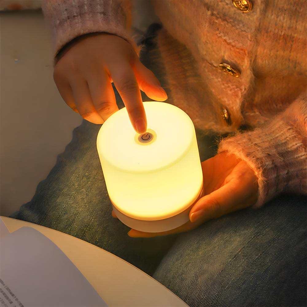 LuminoTap - USB Drivet Cylindriskt Mini Nattljus - Lampa med Touch Dimmer