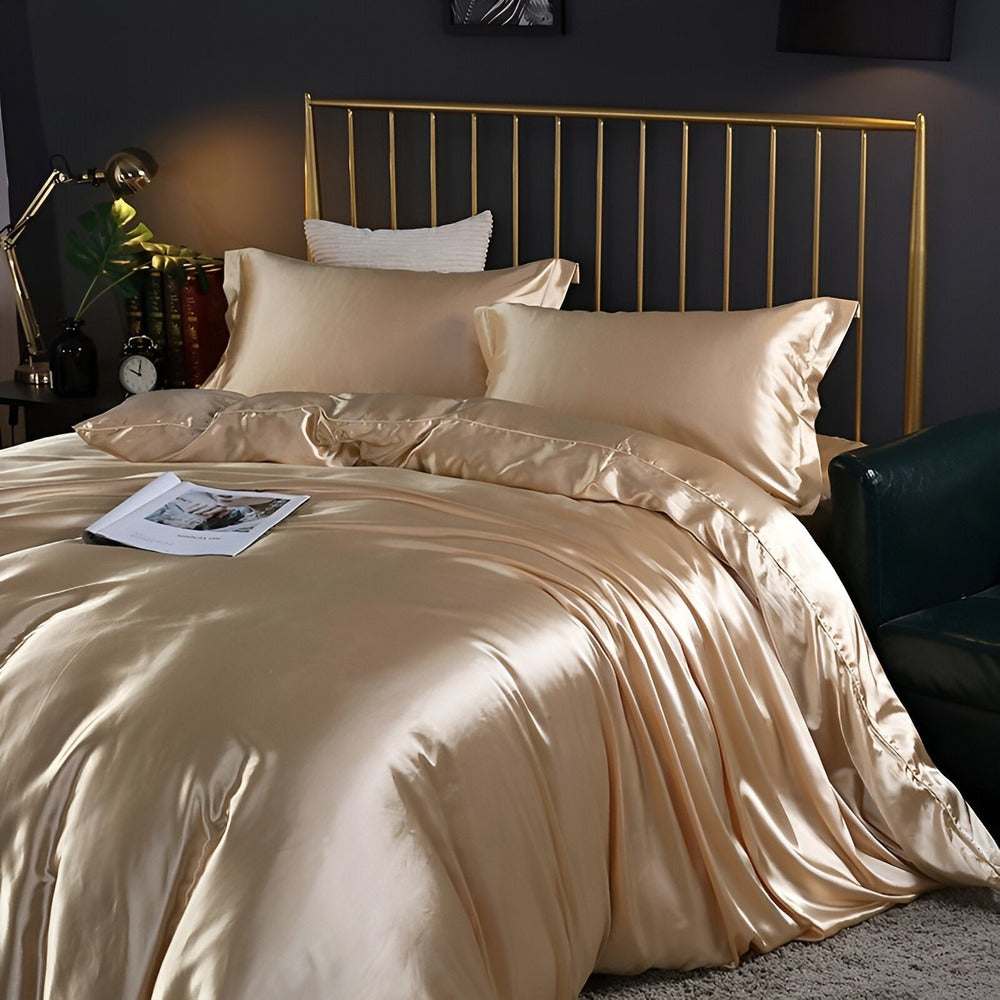 Luxe Silk Påslakan – Exklusivt Påslakanset i Mullbärssilke med 2 Örngott