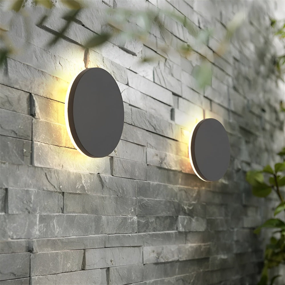 AquaGlow - Elegant Vattentät LED-Vägglampa av Aluminium