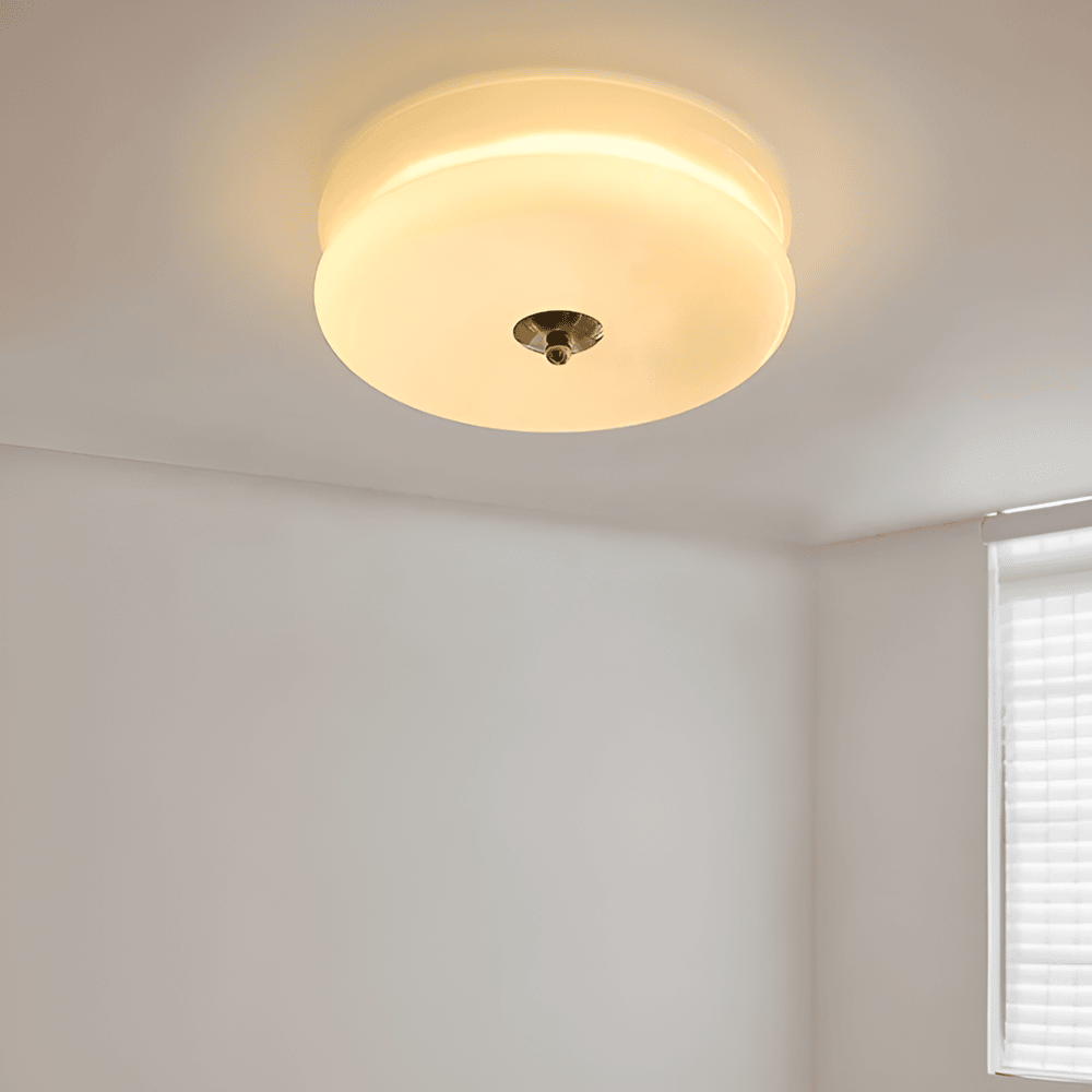 BauhausGleam - Taklampa i Krämfärgat Glas - Rund Utanpåliggande LED-Lampa