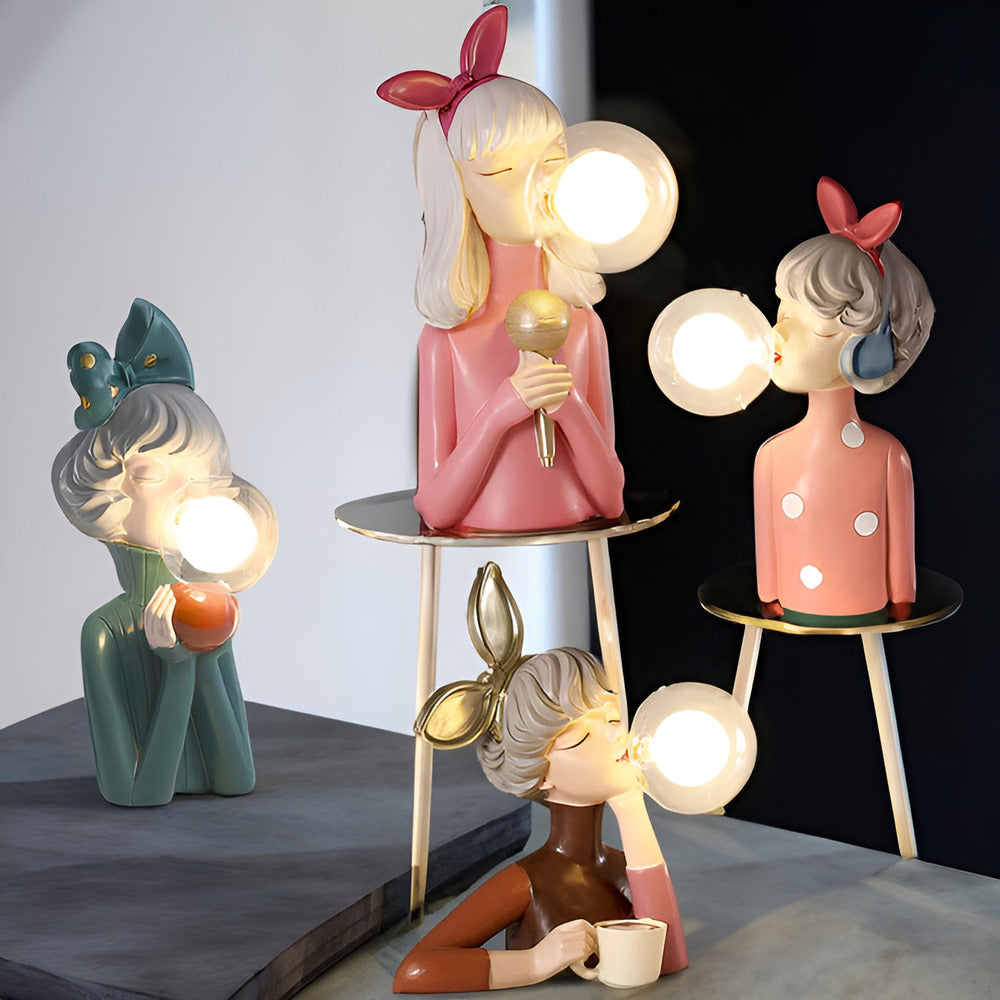 BubbleFairies Bordslampa - Charmig Kvartett av Tecknade Flickstatyer