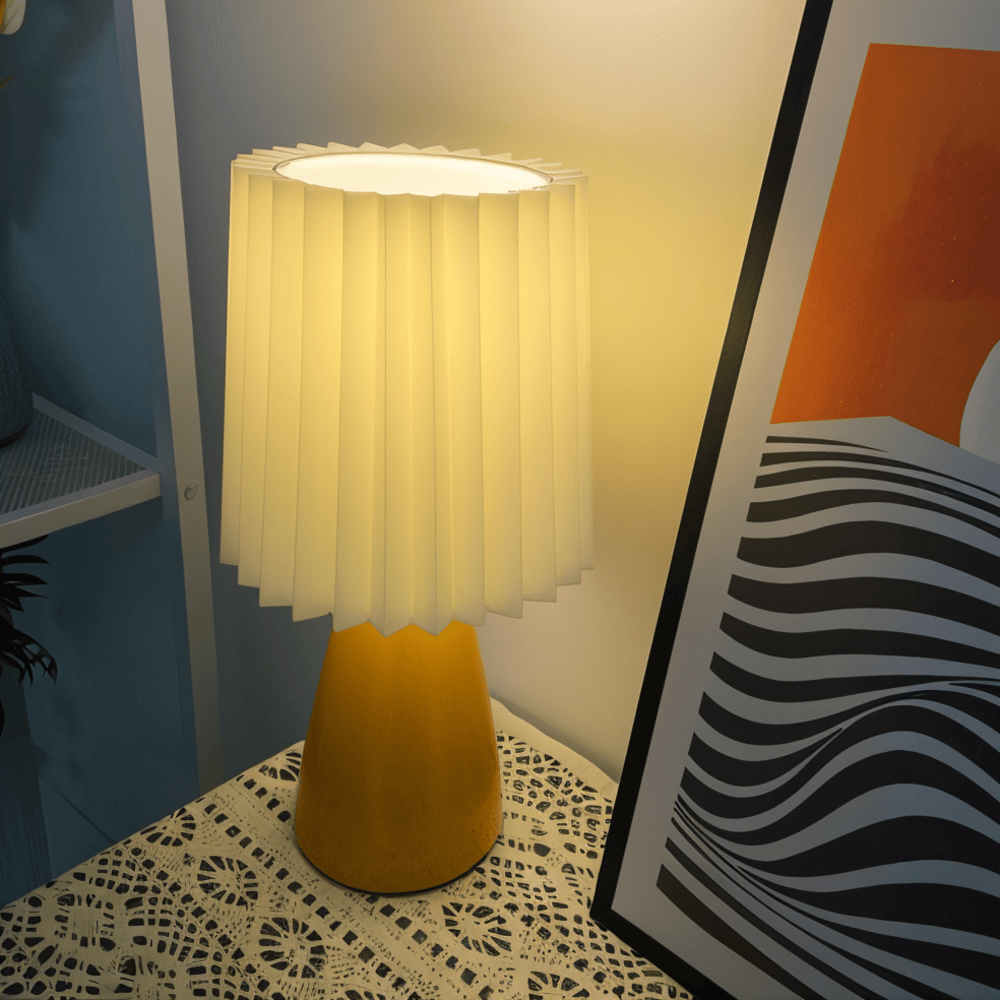 ConePleated Bordslampa - LED Keramisk Milkshake Skrivbordslampa