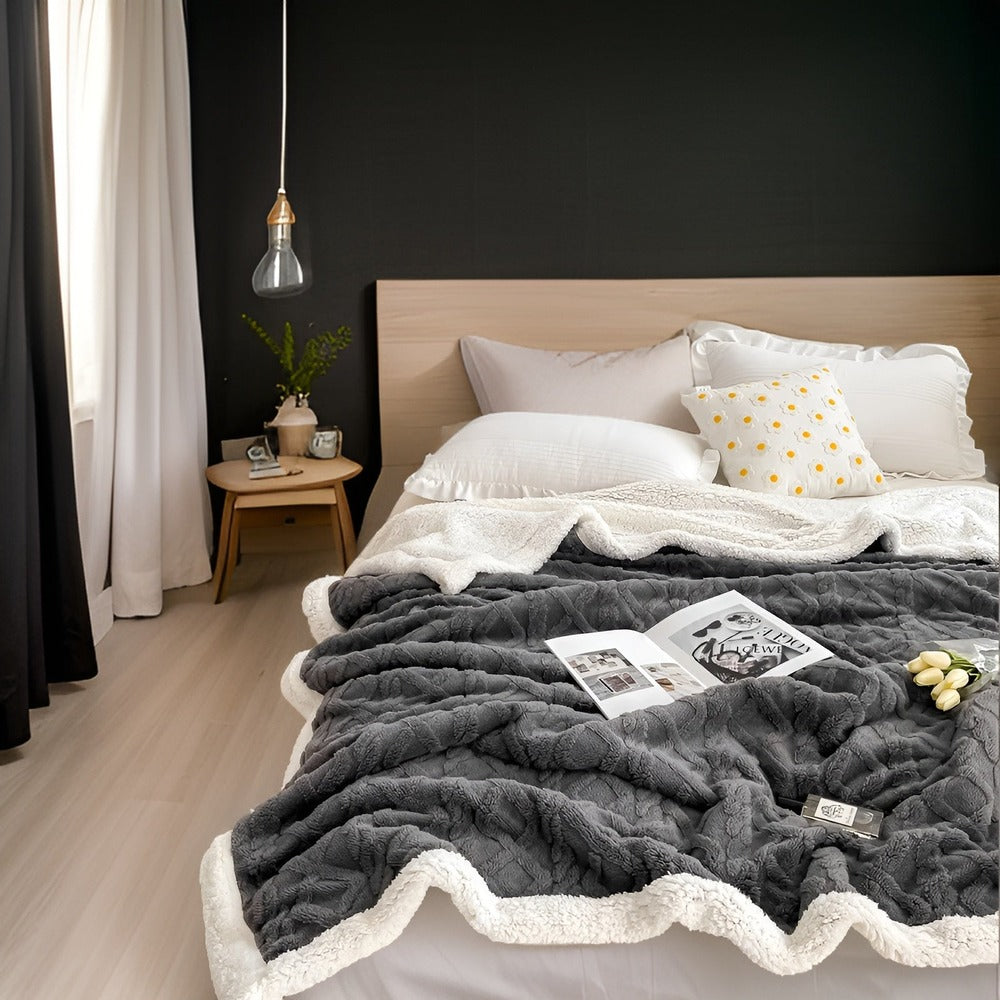 Cozy Cuddle - Dubbelsidig Mysig Fleecefilt för Nattlig Värme med Stil