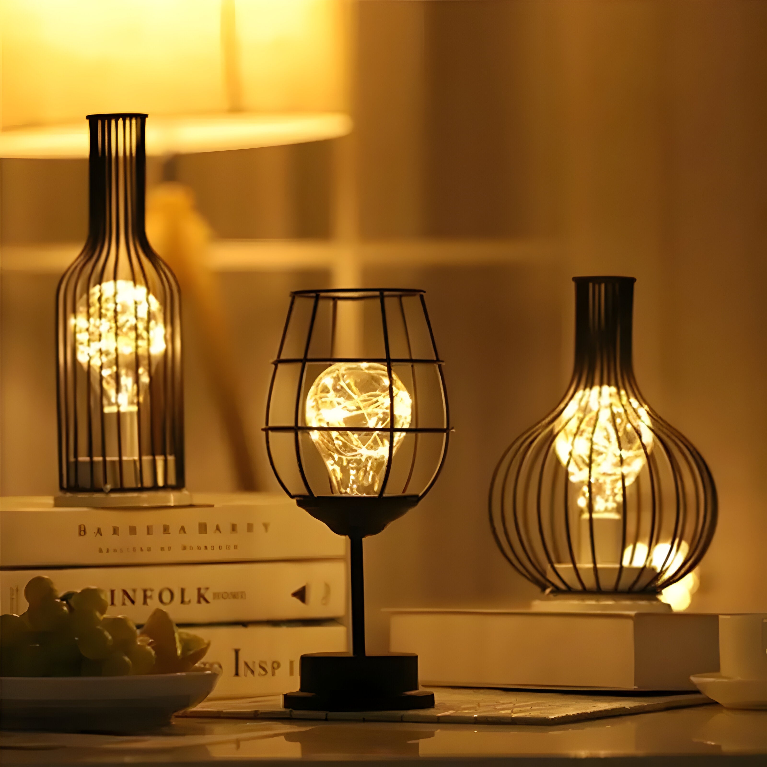 DecanterLume Bordslampa - Modern Skrivbordslampa med Svart Vinflaska