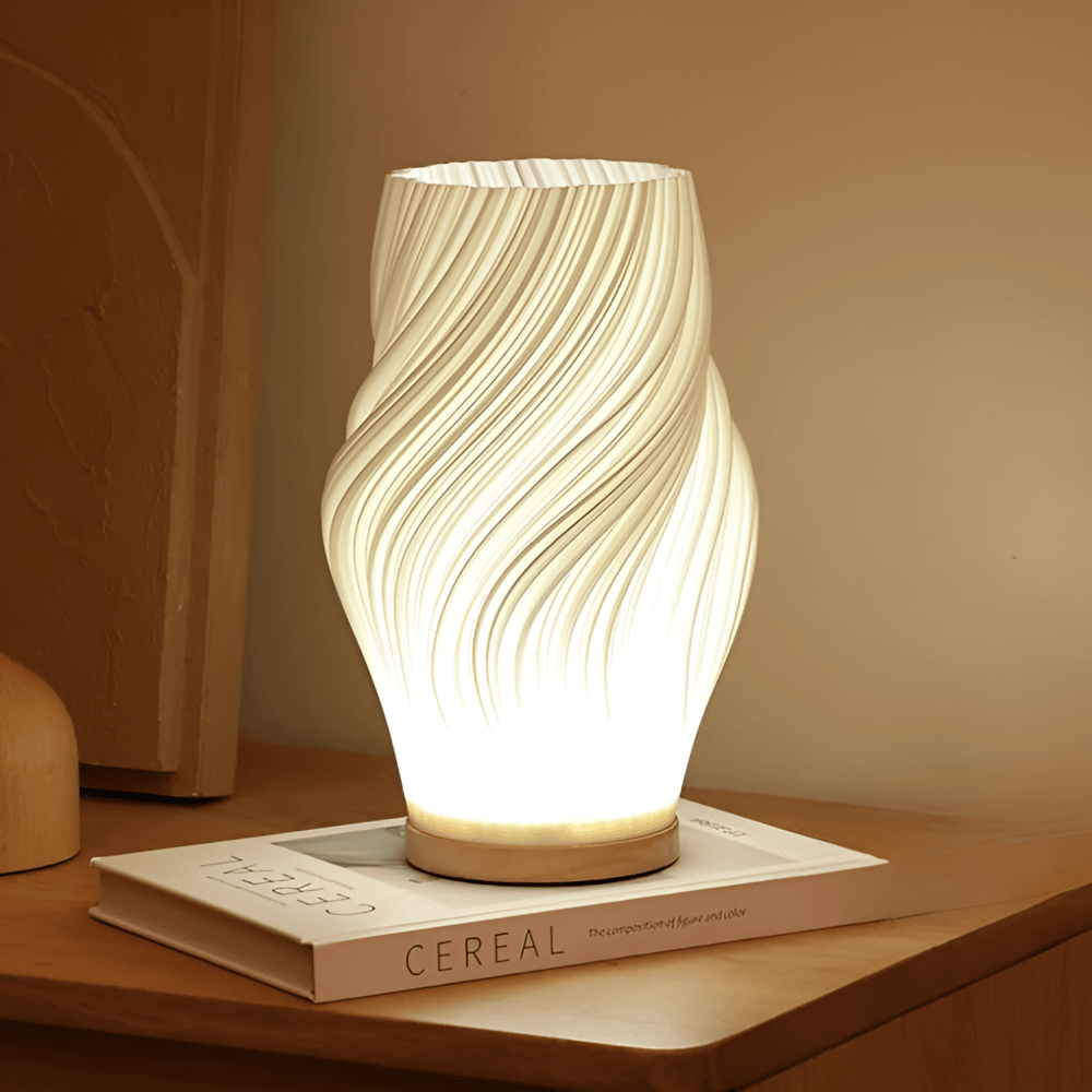 DreamWave - Modern KrÀmfÀrgad 3D-VÄgslampa med Elegant Metallfot