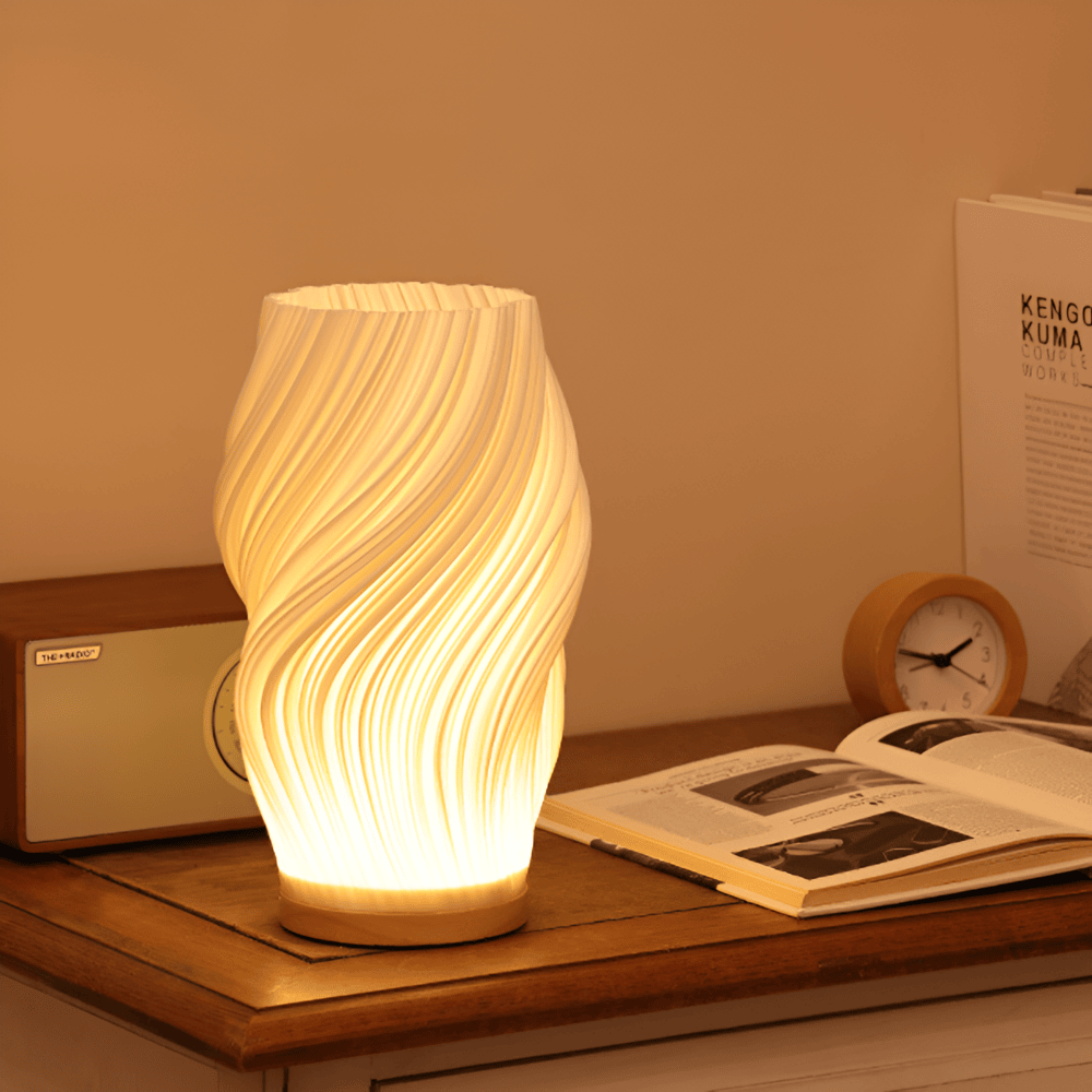 DreamWave - Modern KrÀmfÀrgad 3D-VÄgslampa med Elegant Metallfot