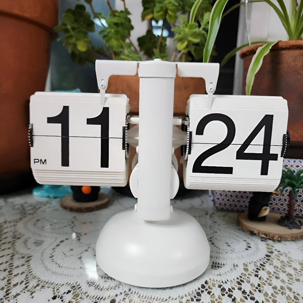 Minimalistisk Flip Klocka - Retro Automatisk Bläddrande Bordsklocka