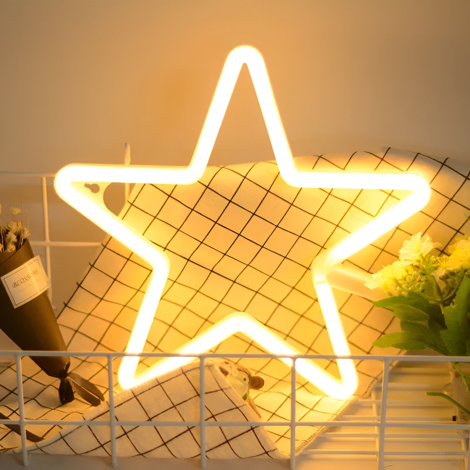 Geom Neon Lights - Förtrollande LED-Ljusskyltar för Festlig Heminredning