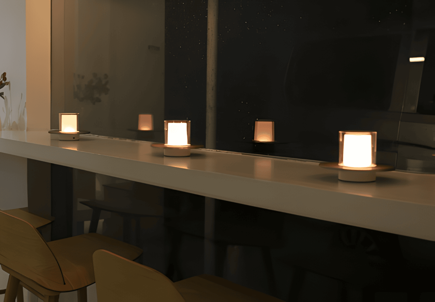 GlowGest Bordslampa - Modern Uppladdningsbar Cylindrisk Ljus LED Skrivbordslampa