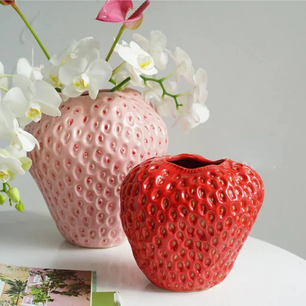 Handgjord Keramisk Blomvas i Jordgubbsform - Elegant Heminredning