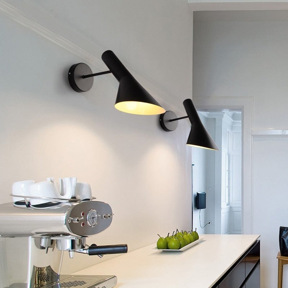 Justerbar Svart LED Vägglampa för Moderna Boende- och Matutrymmen