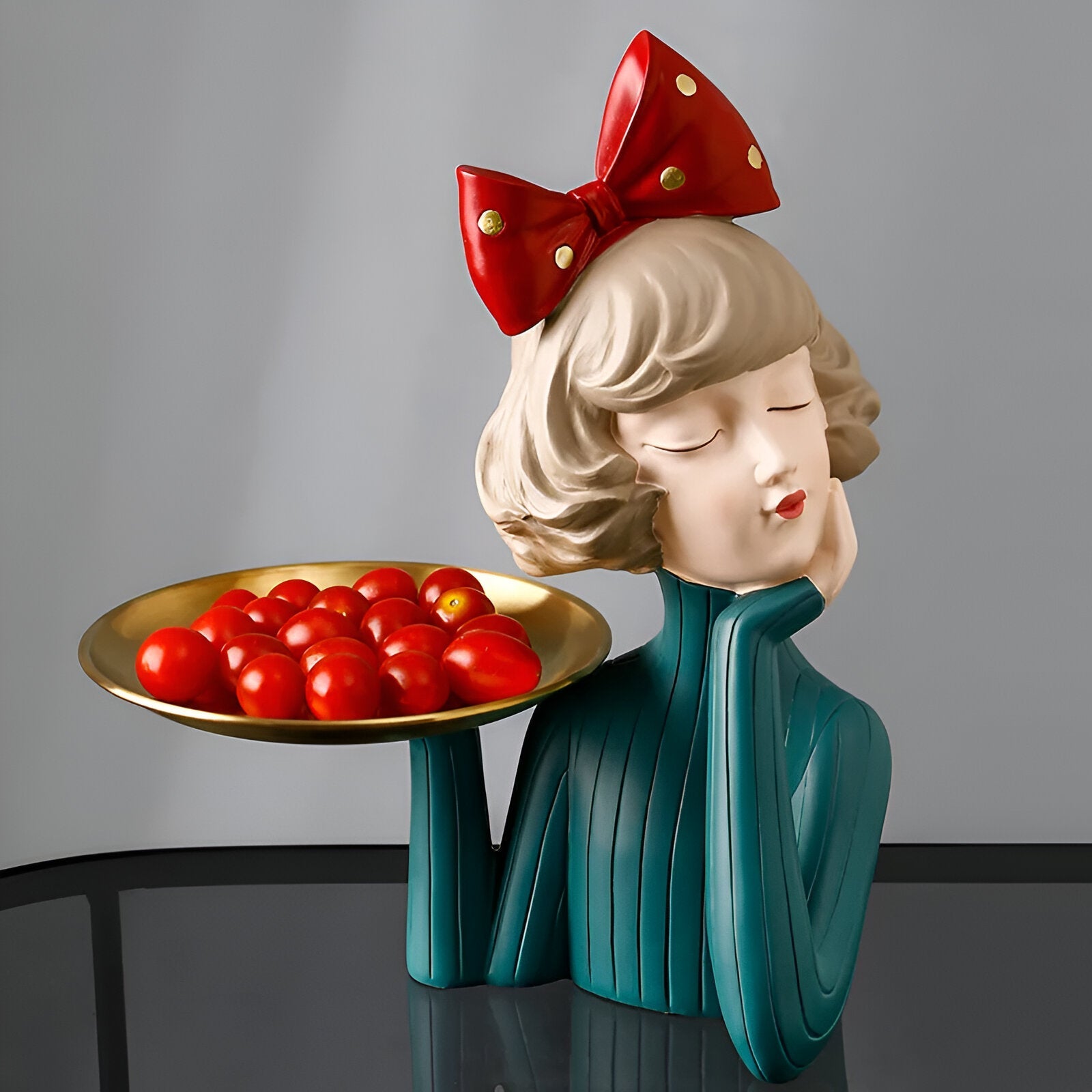 Missy Statyer - Eleganta Flickfigurer i Harts med Hårbåge