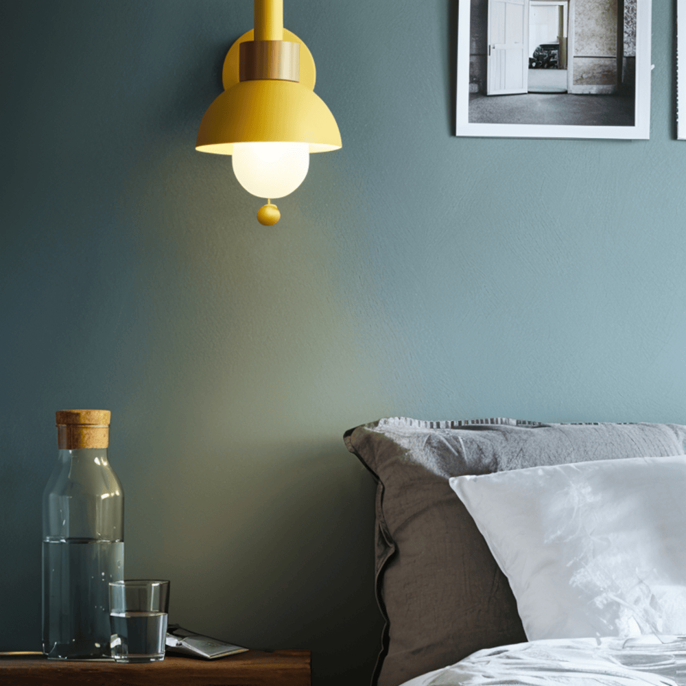 PastelPop Vägglampa - Wood Macaron Vägglampa i Järn med Dragströmbrytare