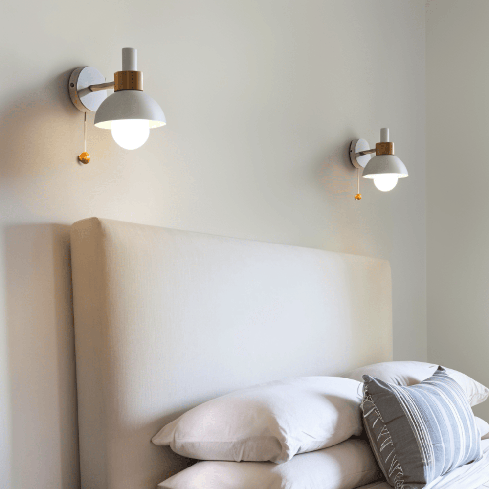 PastelPop Vägglampa - Wood Macaron Vägglampa i Järn med Dragströmbrytare