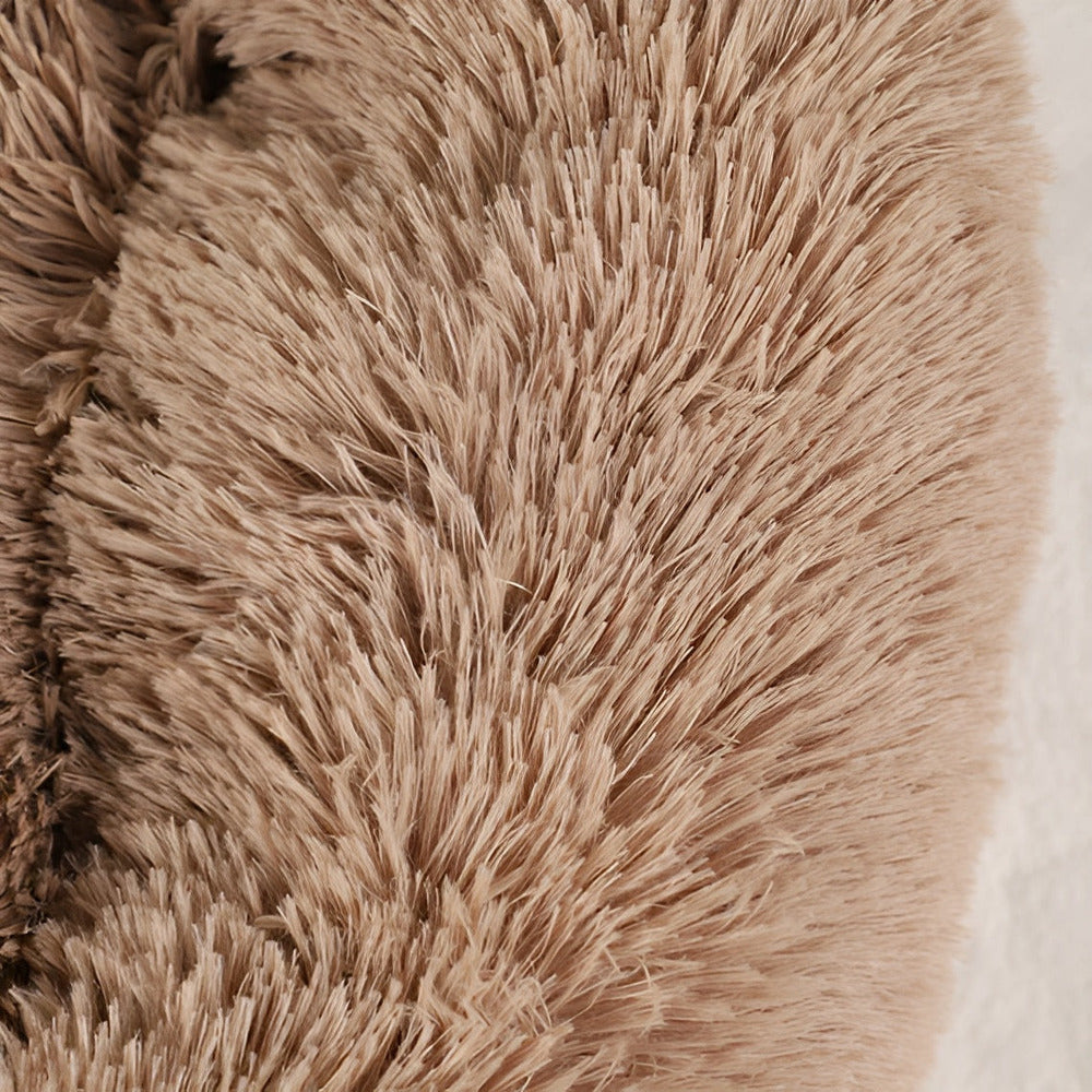 PawNest - Lyxig Plyschbädd för Katter och Hundar - Ett Paradis för din Lurviga Vän!