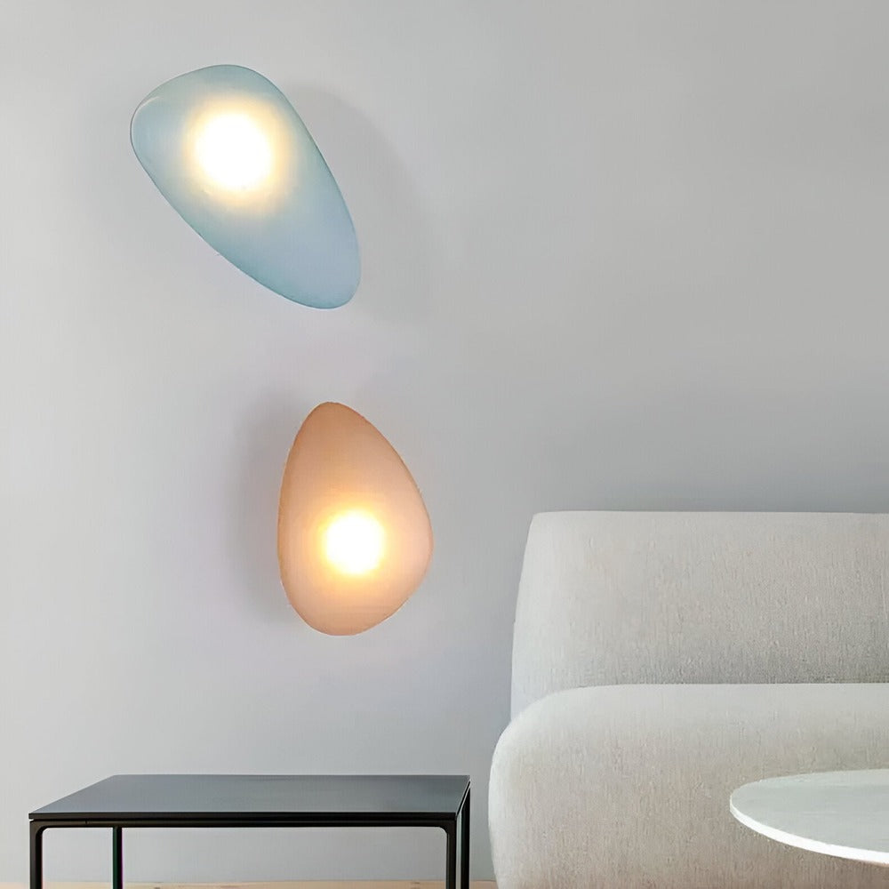 PebbleHue WallLight - Lysande LED-Vägglampa av Glas i Nordisk Stil