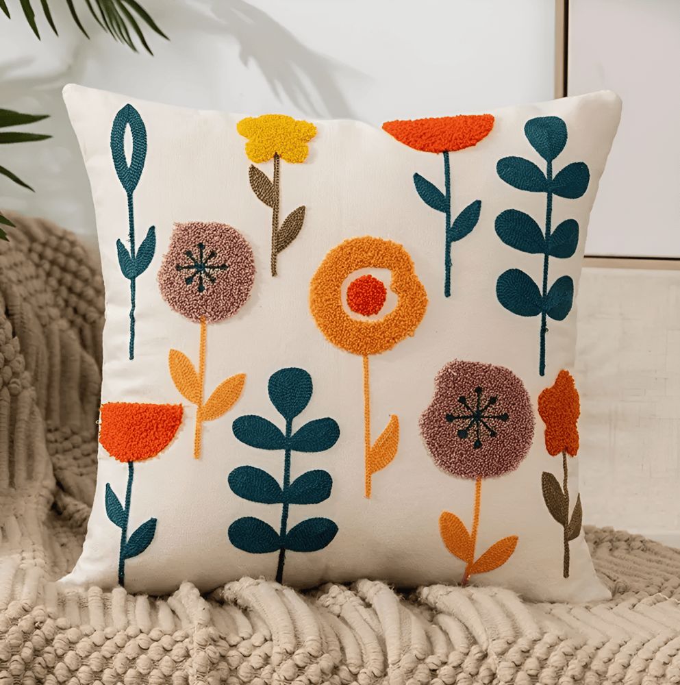 PillowFluff - Kuddfodral med Blommigt Broderat överdrag