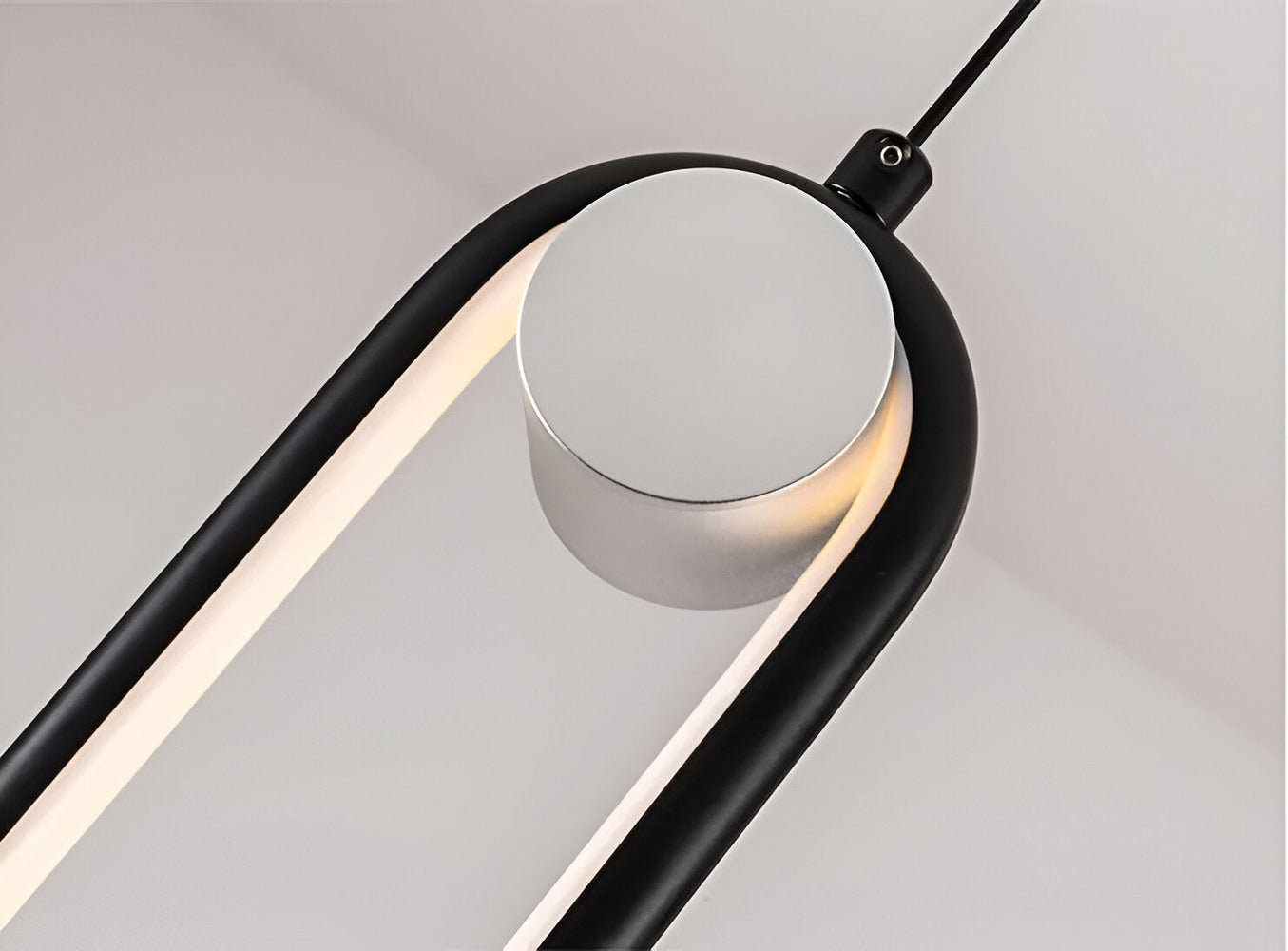 PinOval Taklampa - Svart Aluminium, Långsträckt LED-Hänglampa