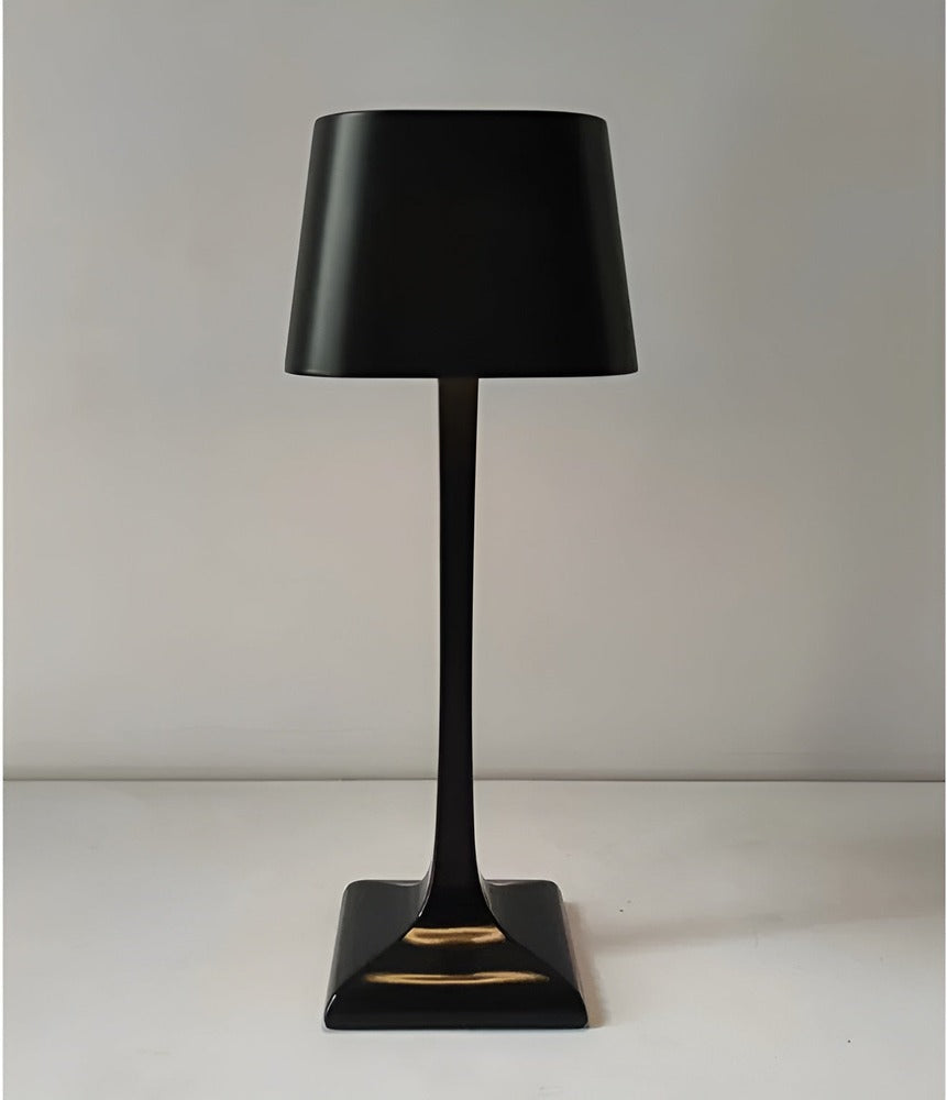 QuadMini Bordslampa - Kvadratisk LED-lampa i Aluminium