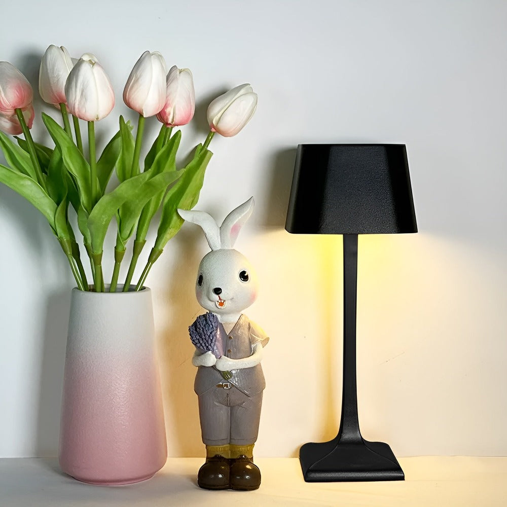 QuadMini Bordslampa - Kvadratisk LED-lampa i Aluminium