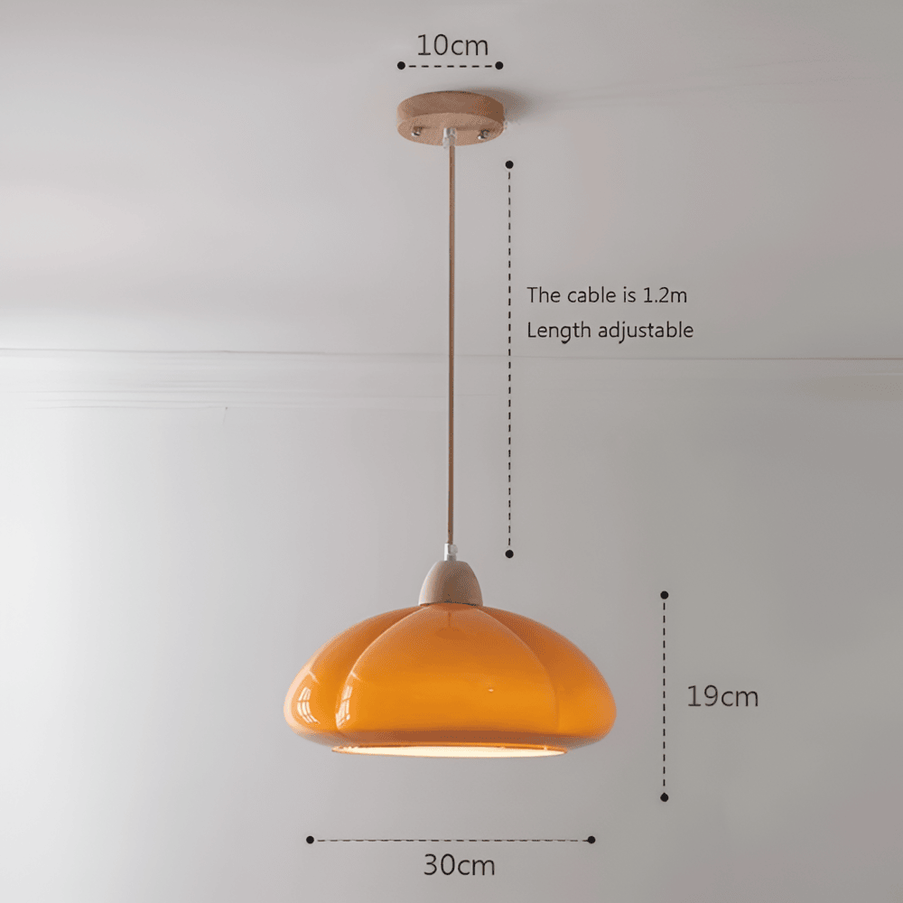 Pendellampa i retrostil - Pumpkin-inspirerad pendellampa i nordiskt glas och trä